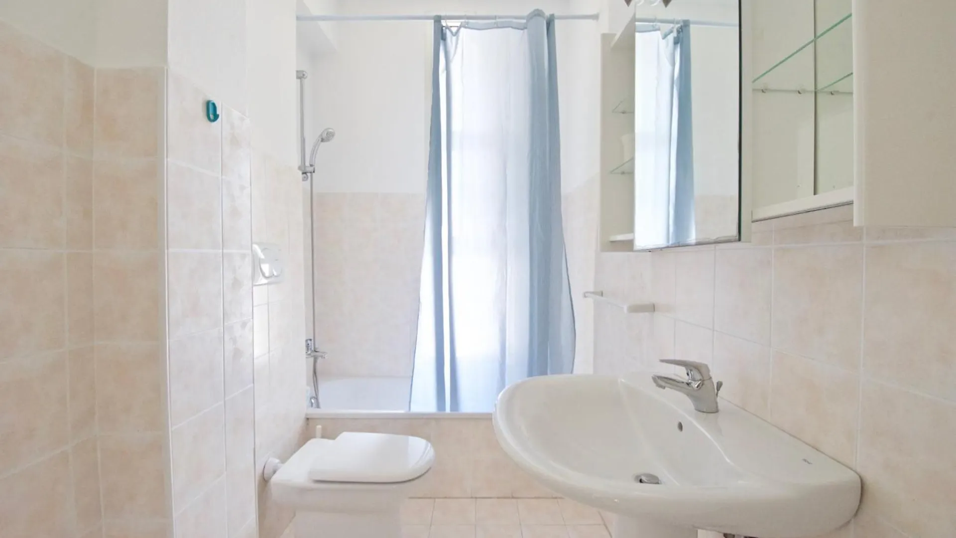 Adriatica Immobiliare - Centro Commerciale Apartments Lido di Jesolo