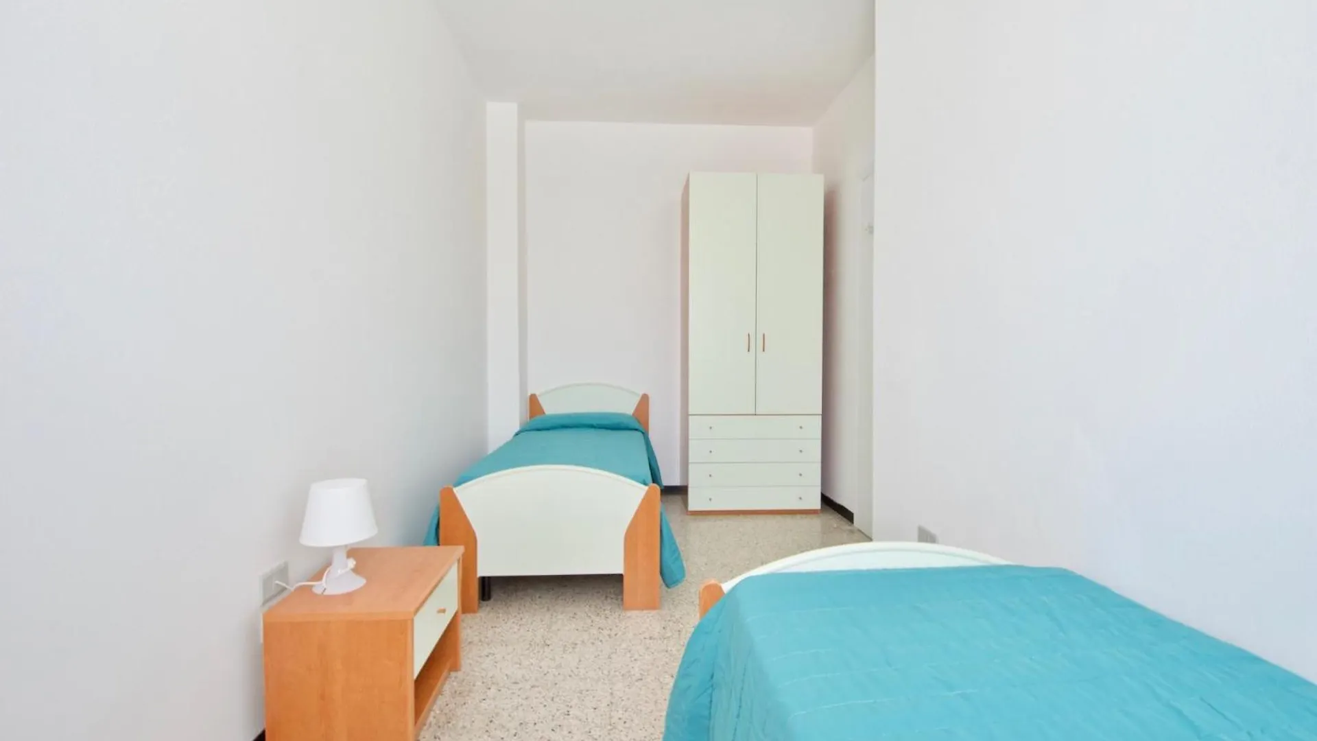 Adriatica Immobiliare - Centro Commerciale Apartments Lido di Jesolo 0*,  Italia