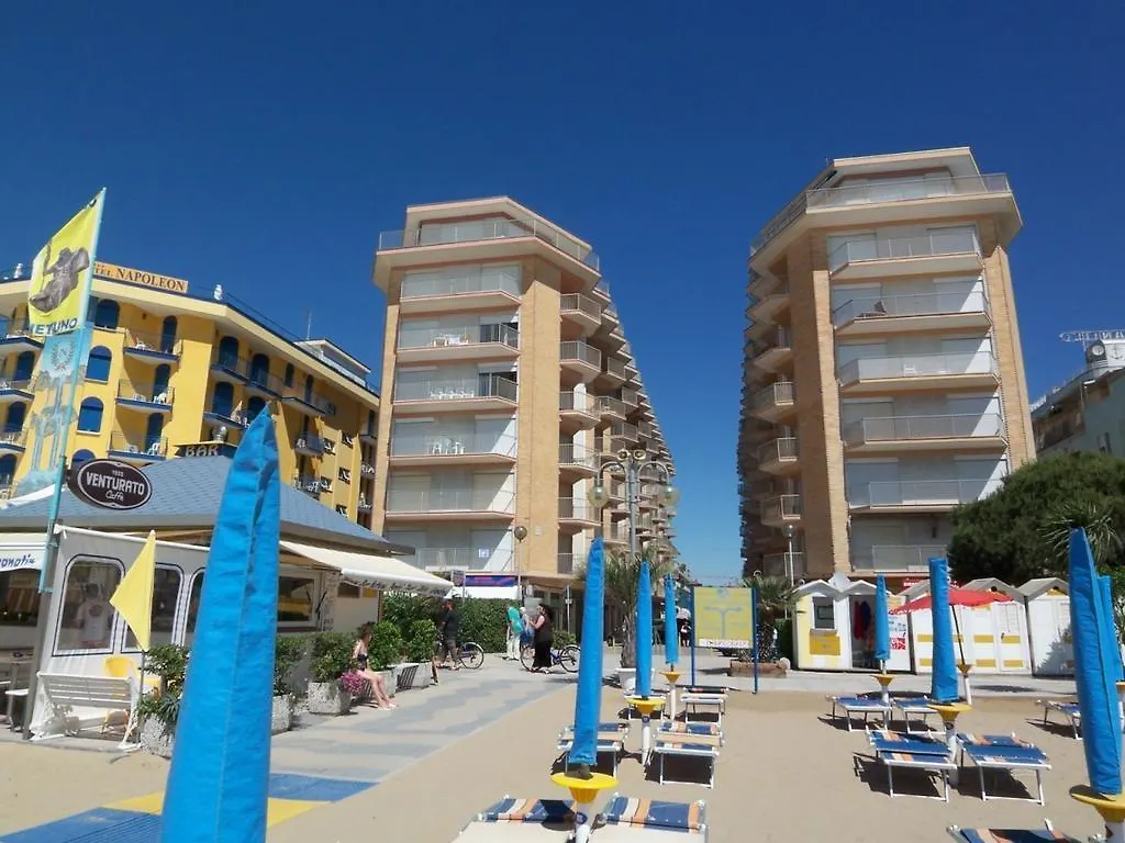 Adriatica Immobiliare - Centro Commerciale Apartments Lido di Jesolo 0*,  Italia